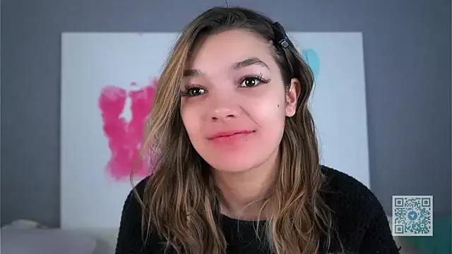 VeronaAppleberry on StripChat