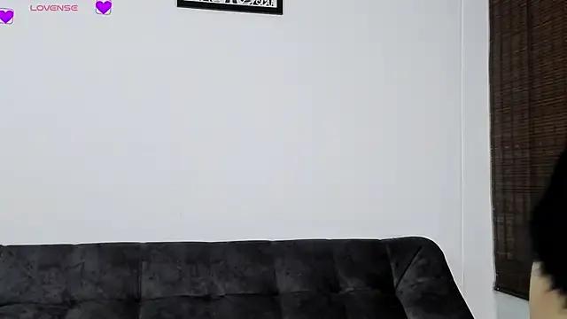 VeronicaTonu on StripChat