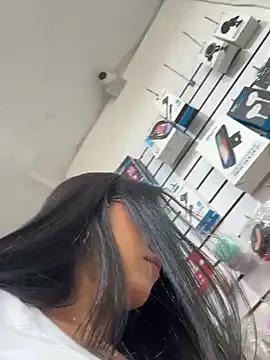 Victoria_alson on StripChat