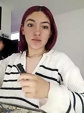 Victoria_Beaumont on StripChat