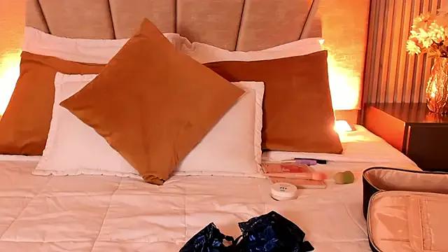 Victoria_Beaumont on StripChat