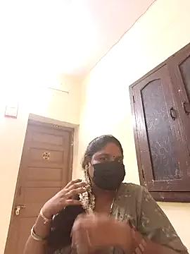 Villageanuty on StripChat