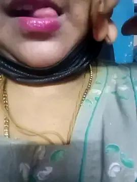 Villageanuty on StripChat