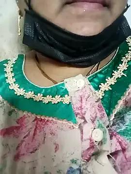 Villageanuty on StripChat