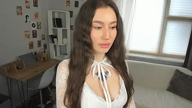 VvesssbZe — gently touch my body