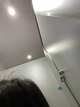 xiao-Lin on StripChat