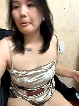xiaoxiao101 on StripChat