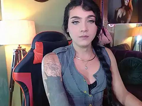 ximena22love on StripChat