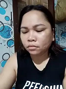 XXLorie_02 on StripChat