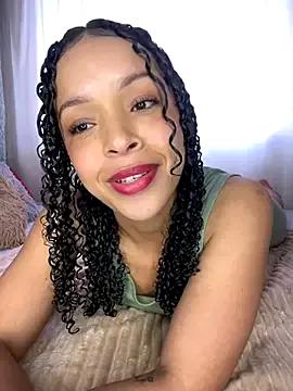 Yasmin777_ on StripChat