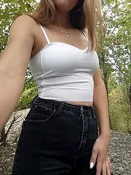 Freechat YOOUR_EVAA on StripChat