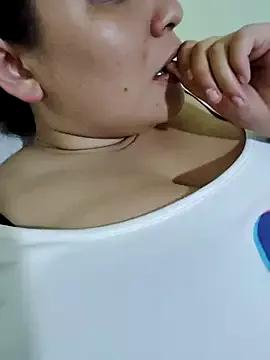 You-sexy-starr on StripChat