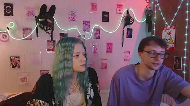 Your_Horny_Friends on StripChat