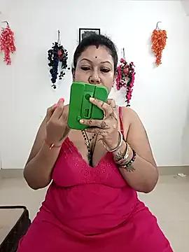 Freechat YOUR_LOVELY-40 on StripChat