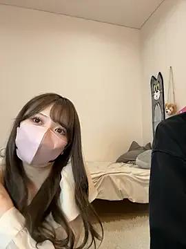 yuki-chi on StripChat