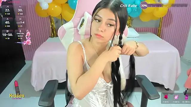 Yuli_16 on StripChat