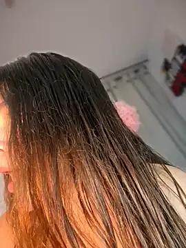 Zeli_66 on StripChat